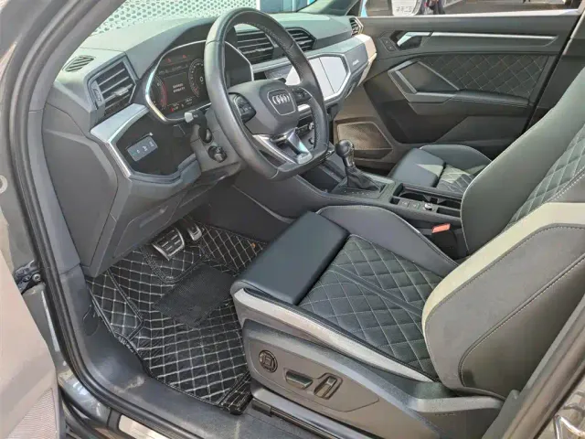 Audi Q3 — Фото автомобиля 12