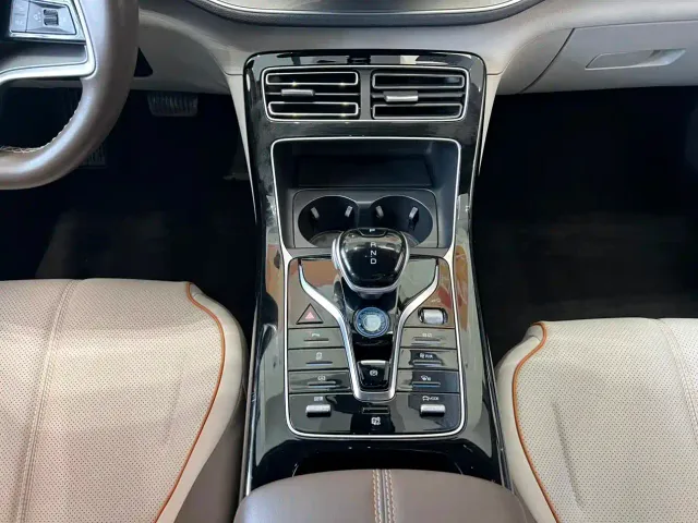 BYD Qin PLUS — Фото автомобиля 9