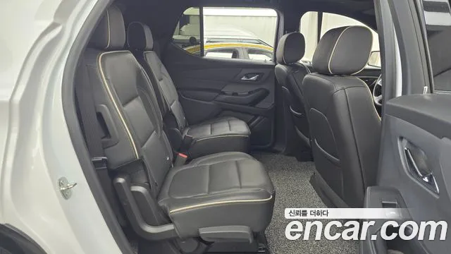 ChevroletGMDaewoo Traverse Traverse 3.6 AWD Red Line — Фото автомобиля 11