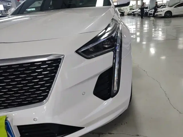 Cadillac CT6 — Фото автомобиля 23