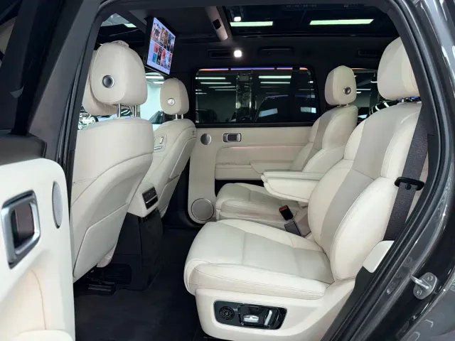 Li Auto L9 — Фото автомобиля 9