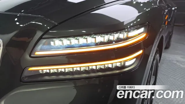 Genesis GV80 — Фото автомобиля 7
