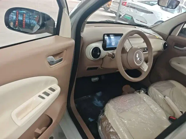 Wuling Hongguang Mini EV — Фото автомобиля 15