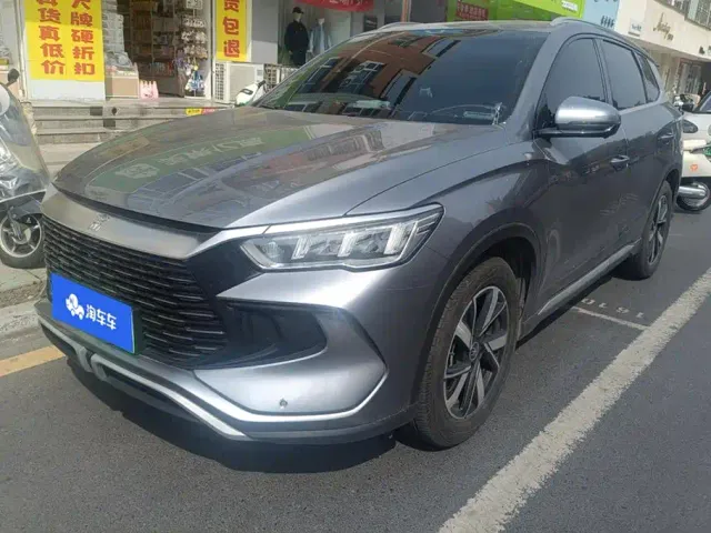 Фотография автомобиля — BYD Song Pro