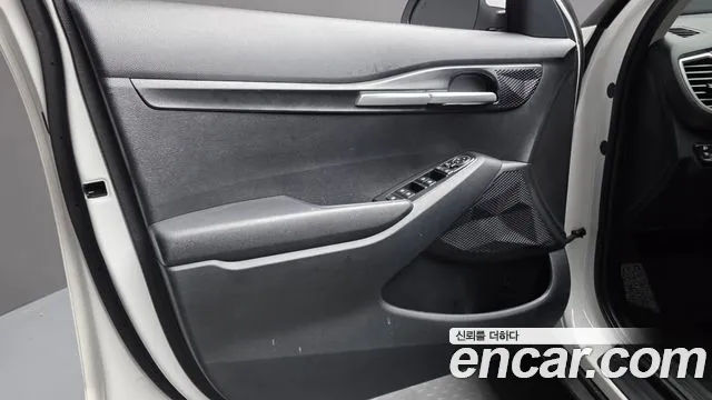 Kia Seltos Бензин 1.6 турбо 2WD — Фото автомобиля 19