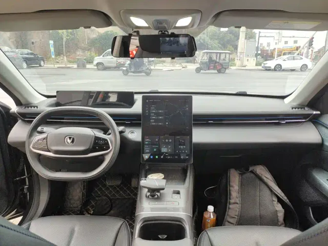 Changan Lamore — Фото автомобиля 5