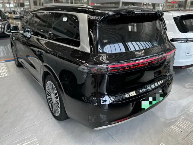 Leapmotor D Series — Фото автомобиля 19