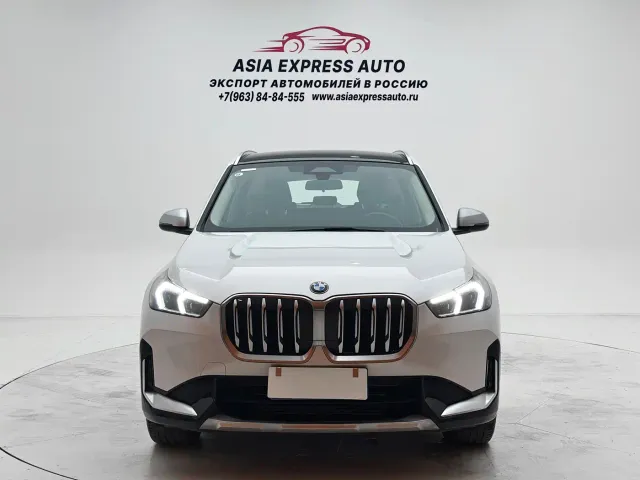 BMW X1 — Фото автомобиля 2