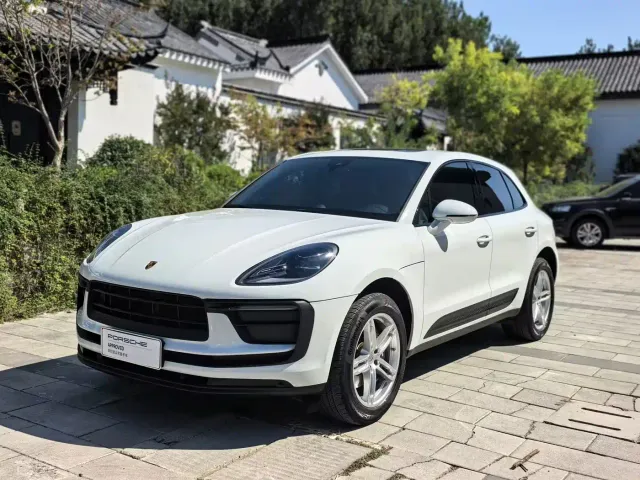 Porsche Macan — Фото автомобиля 2