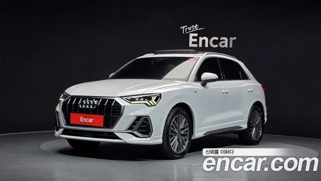 Фотография автомобиля — Audi Q3 F3