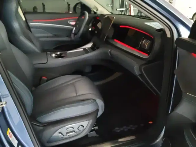 BYD Hai Shi 07 DM-i — Фото автомобиля 8