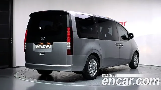 Hyundai Staria — Фото автомобиля 2