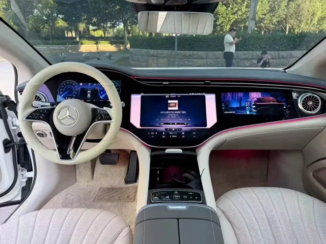 Mercedes-Benz EQS — Фото автомобиля 5