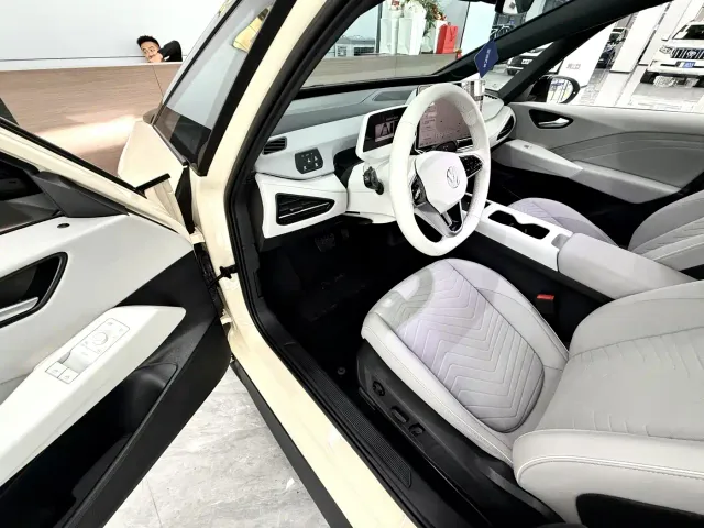 Volkswagen ID.3 — Фото автомобиля 11