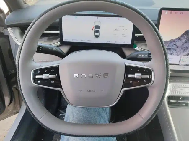 Roewe M7 DMH — Фото автомобиля 15