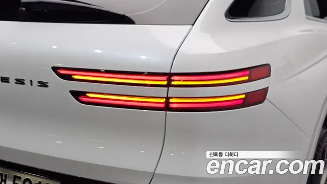 Genesis GV70 2.5T Бензин 2WD — Фото автомобиля 20