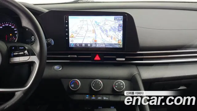Hyundai AVANTE Avante (CN7) — Фото автомобиля 15