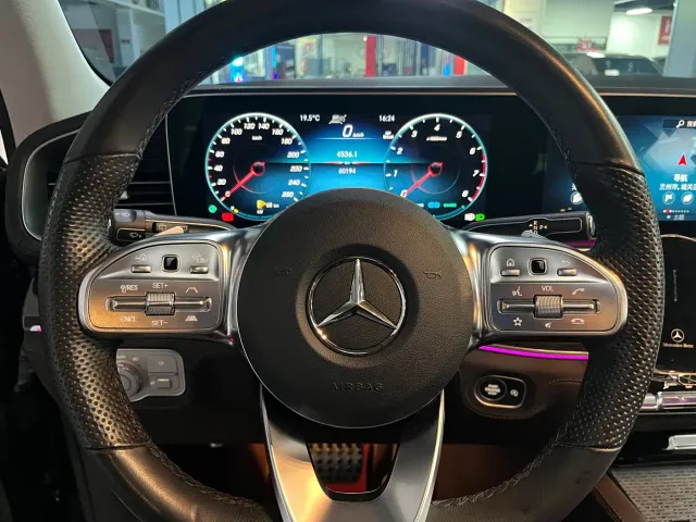 Mercedes-Benz GLS-Class — Фото автомобиля 25