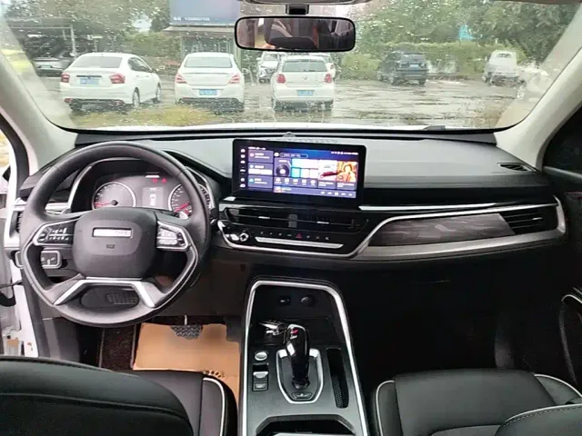 Haval H6 — Фото автомобиля 9