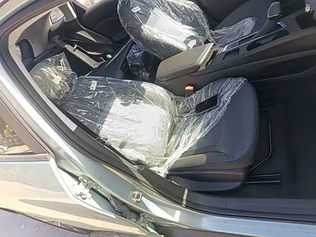 Buick Velite 6 — Фото автомобиля 24