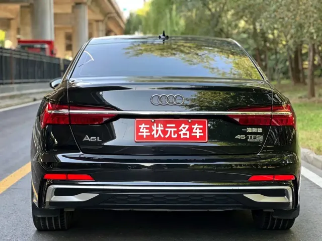Audi A6L — Фото автомобиля 3