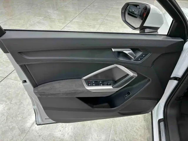 Audi Q3 — Фото автомобиля 15