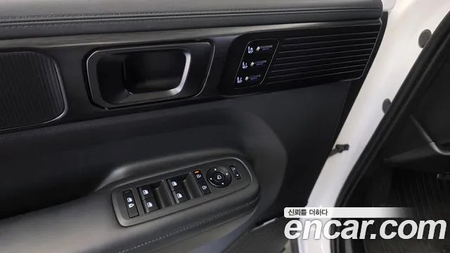 Hyundai Santa Fe MX5 — Фото автомобиля 29