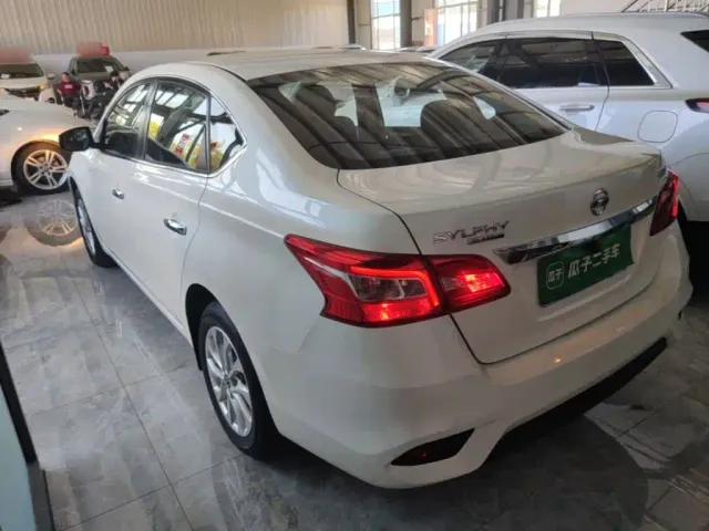 Nissan Sylphy — Фото автомобиля 22