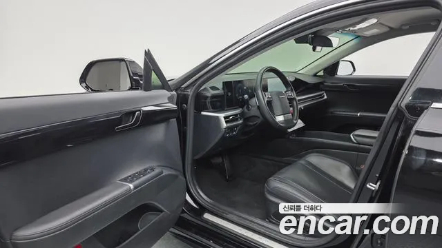 Hyundai Grandeur GN7 — Фото автомобиля 10