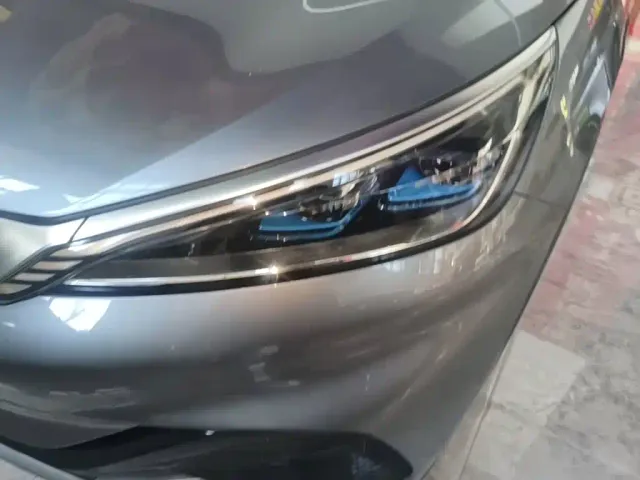 BYD Yuan PLUS — Фото автомобиля 23