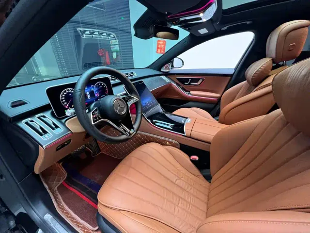 Mercedes-Benz S-Class — Фото автомобиля 3