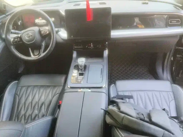 GAC Trumpchi GS8 — Фото автомобиля 12