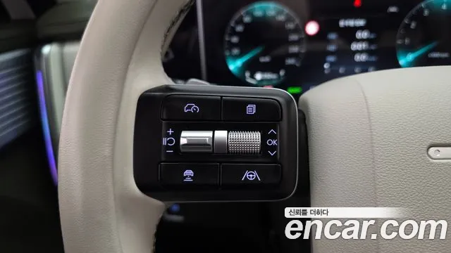 Hyundai Santa Fe MX5 — Фото автомобиля 15