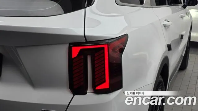 Kia Sorento — Фото автомобиля 8