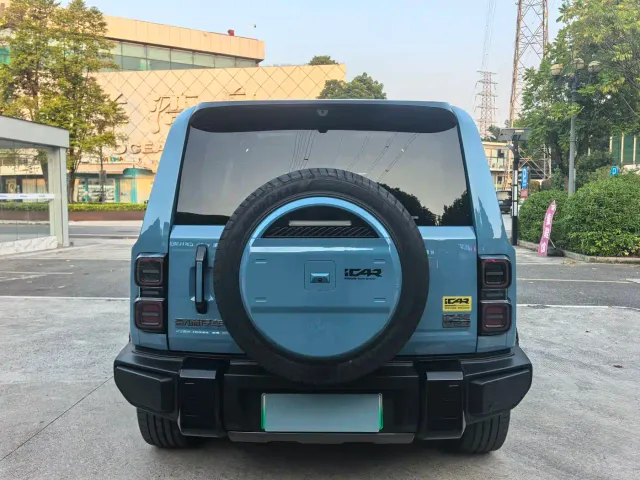 iCAR V27 — Фото автомобиля 6