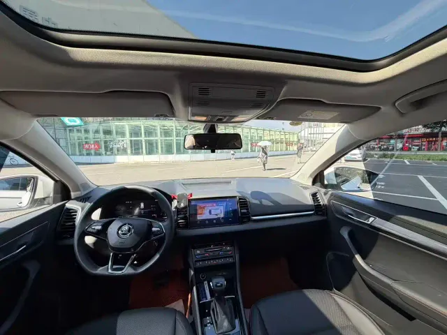 Skoda Karoq — Фото автомобиля 14