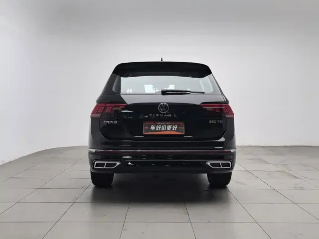 Volkswagen Tiguan L — Фото автомобиля 4
