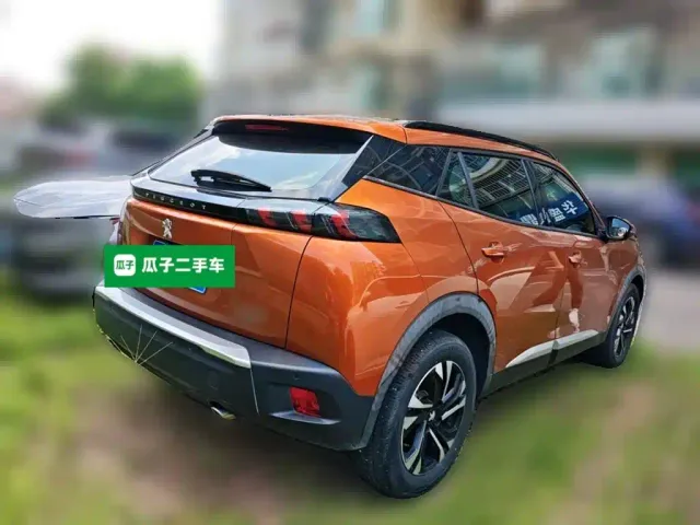 Peugeot 2008 — Фото автомобиля 4