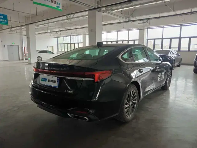 Buick LaCrosse — Фото автомобиля 6