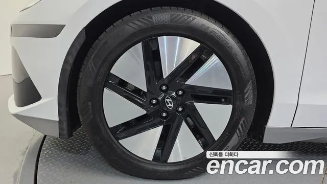 Hyundai Ioniq 6 — Фото автомобиля 5