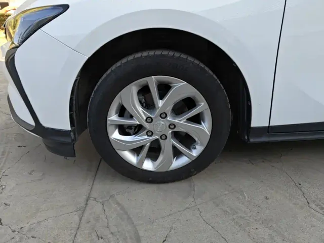 Buick Velite 6 — Фото автомобиля 22