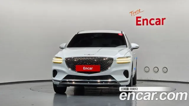 Genesis GV70 — Фото автомобиля 3