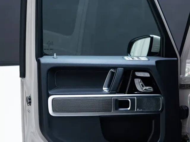 Mercedes-Benz G-Class — Фото автомобиля 18