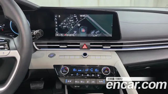 Hyundai AVANTE Avante (CN7) — Фото автомобиля 11