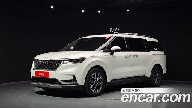 Фотография автомобиля — Kia Carnival