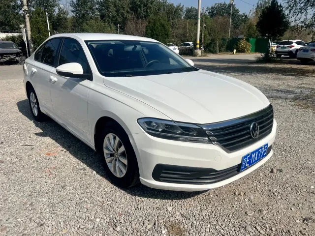 Volkswagen Lavida — Фото автомобиля 3