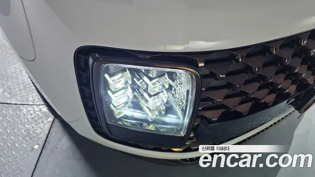 Hyundai Staria Staria 4WD Lounge 9 мест — Фото автомобиля 20