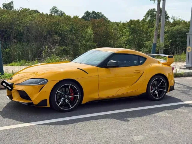 Toyota Supra — Фото автомобиля 3