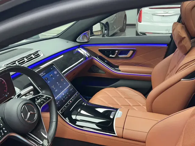 Mercedes-Benz Maybach S-Class — Фото автомобиля 16