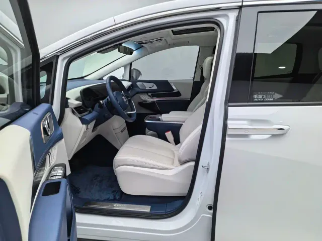 Buick Century — Фото автомобиля 12